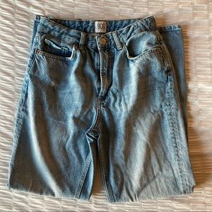 Urban outfitters mom jeans!
